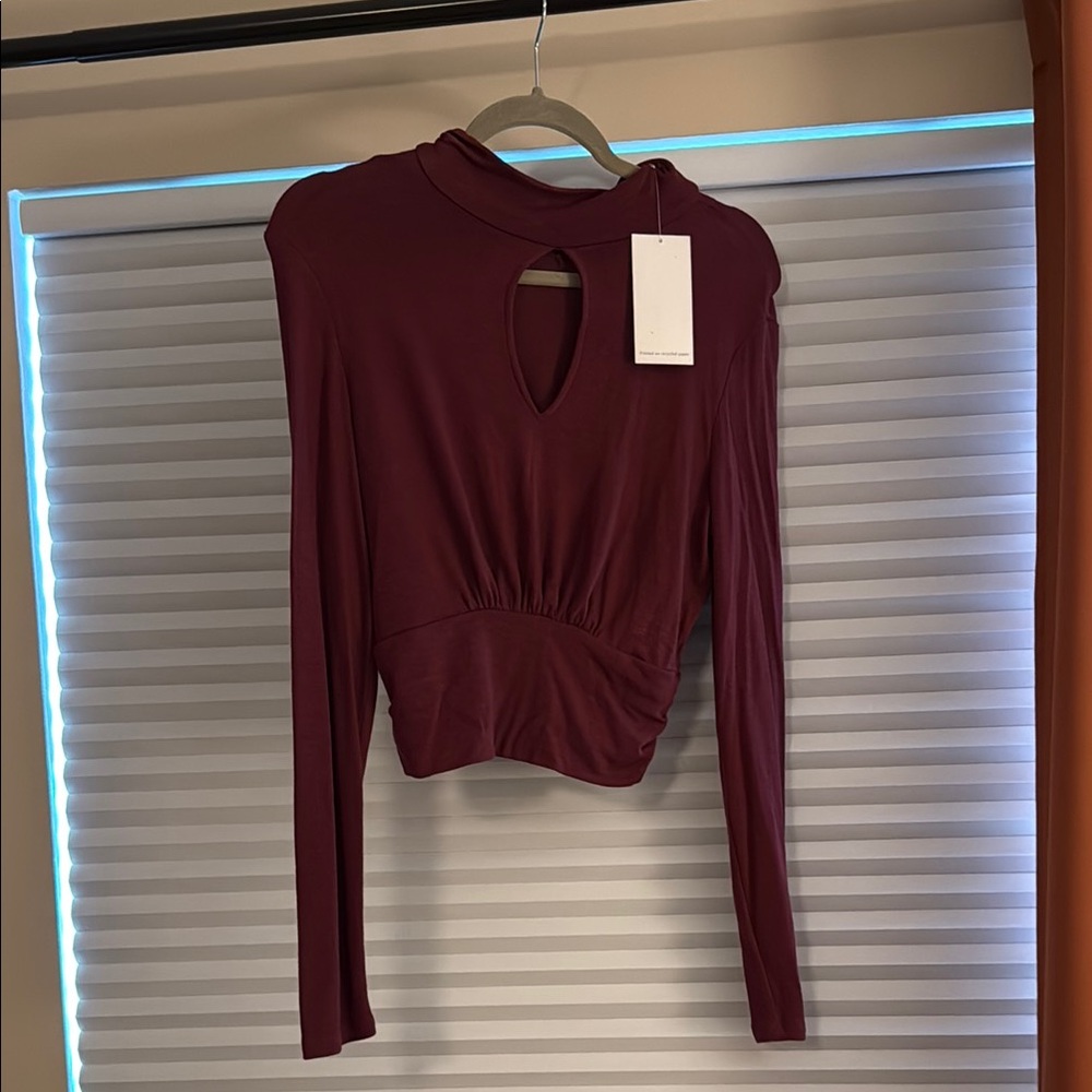Women's Long Sleeve Top - Burgundy